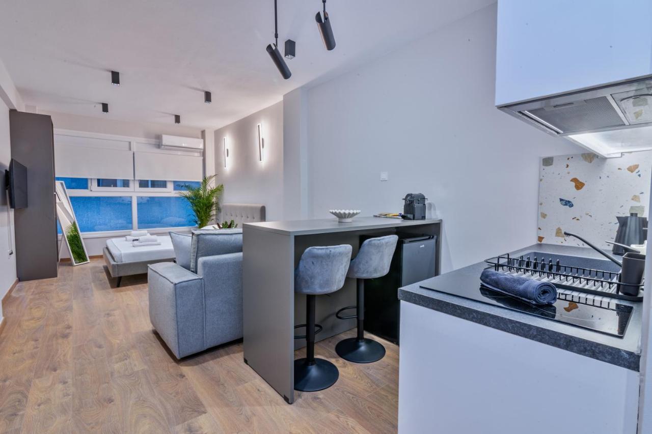 Luxury Downtown Apartment Α1 เทสซาโลนิกิ ภายนอก รูปภาพ